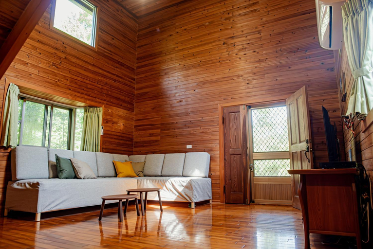 Shared lounge/TV area 3, Yes Homestay, Miaoli