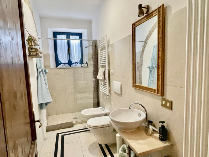 Bathroom 3, Radius Horse Ranch B&B, Perugia