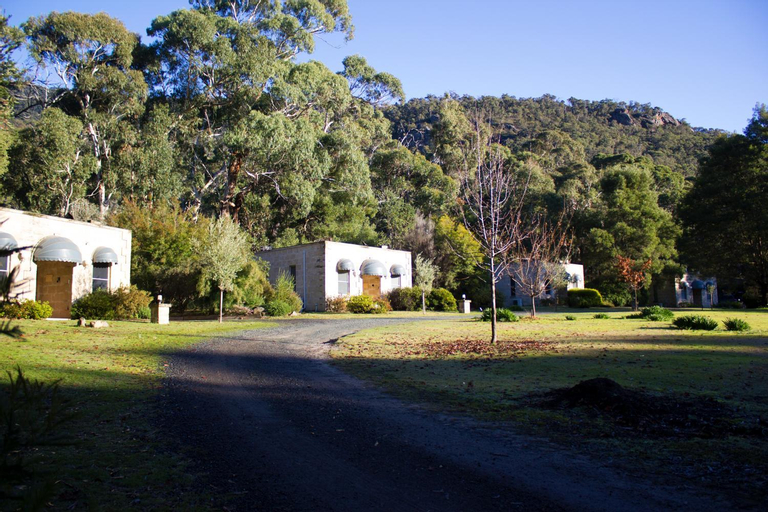 Exterior 12