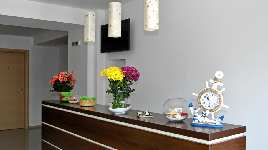 Public Area, Ryanna Beach - Plaja Belona, Tuzla