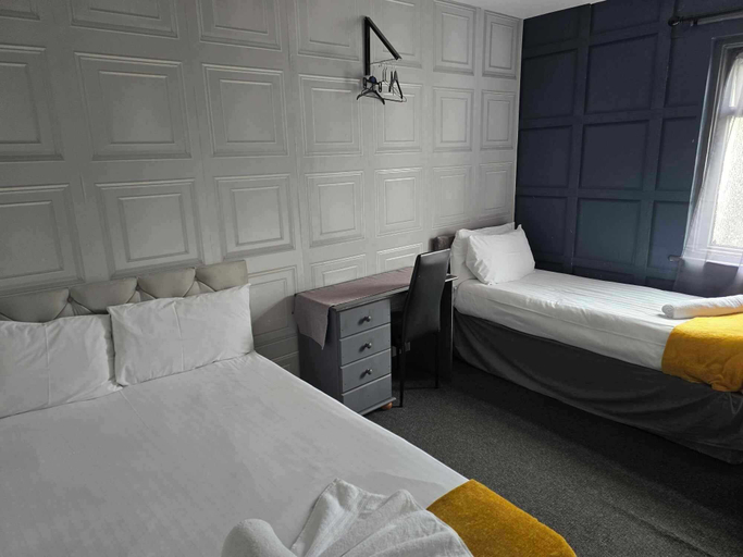 Bedroom 3, Balkan, Blackpool