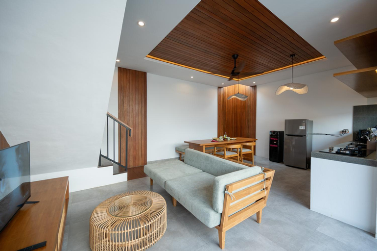 Dining Room 3