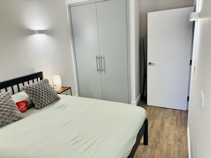 Bedroom 2, Your London Escape Luxurious 1 Bedroom Apartment, London