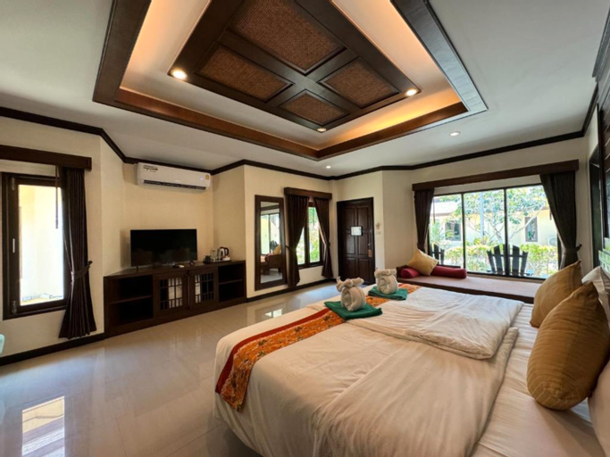 Bedroom 3, Beach Bungalow at Lanta Resort, Ko Lanta