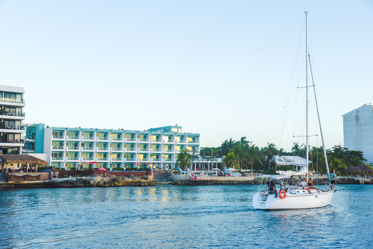 Exterior & Views 2, Hotel B Cozumel, Cozumel