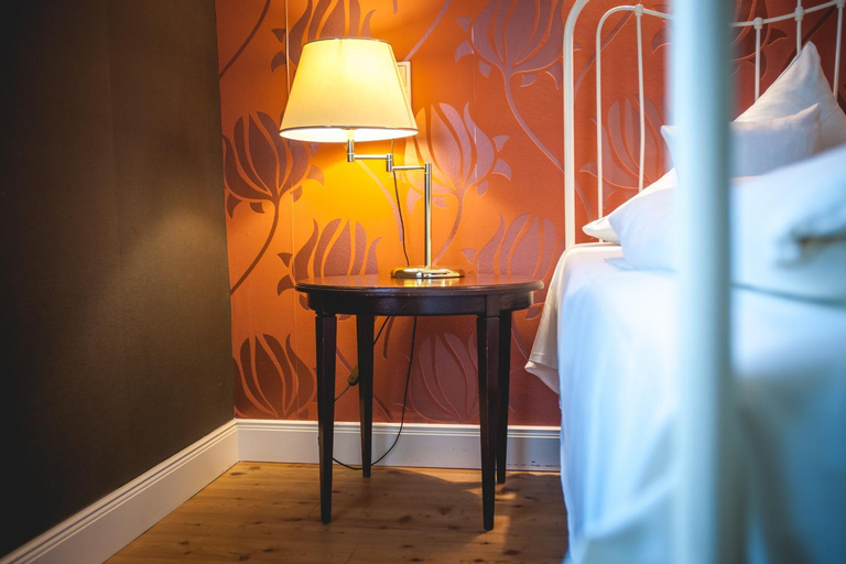 Bedroom 3, Hotel Alexander, Wiesbaden