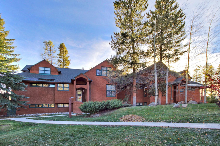 Others 3, Soda Springs Condominiums, Summit