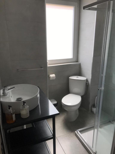 Bathroom 2, Dghajsa GUEST HOUSE