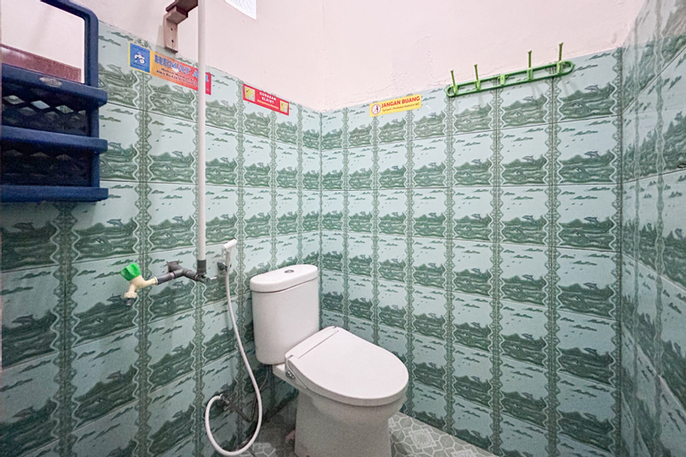 Bathroom 6