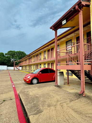 Exterior & Views 2, Seagoville Inn, Dallas