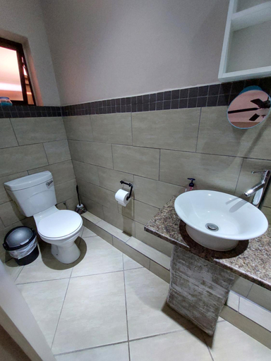 Bathroom 3, Villa Pesca, Uthungulu