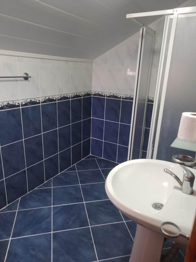 Bathroom 2, Tayfun Apart, Fethiye