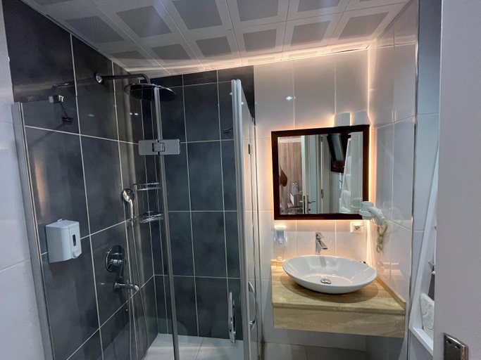 Bathroom 3, Nar Twinn Otel, Kaş