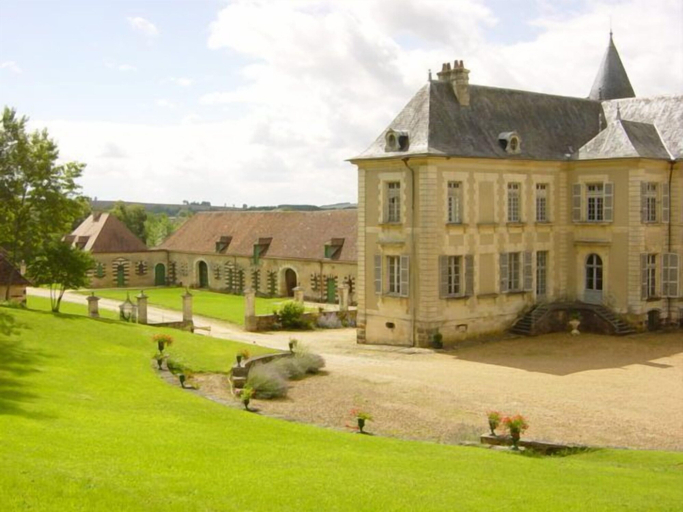 Exterior 4, Château de Beaujeu, Cher