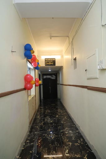 Public Area, Hotel Kumkum Chhaya, Panna