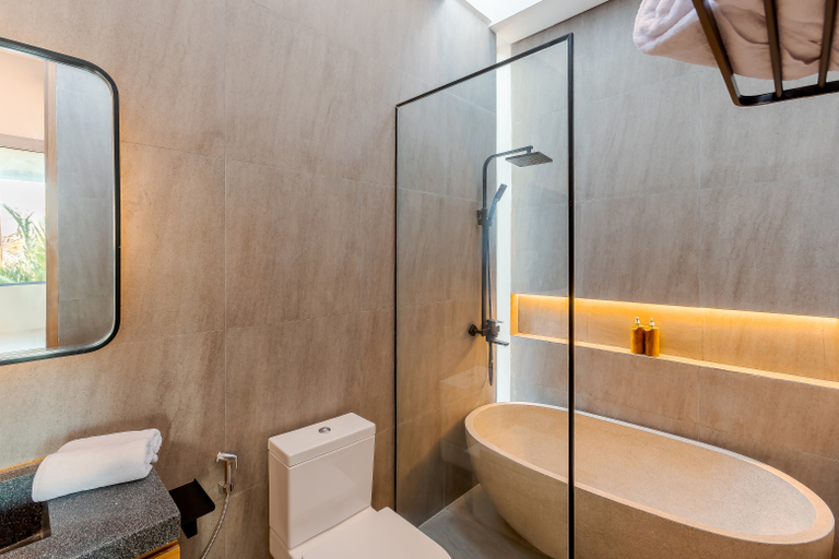 Bathroom 4, Vin Villa Seminyak 2BR with Private Pool, Denpasar