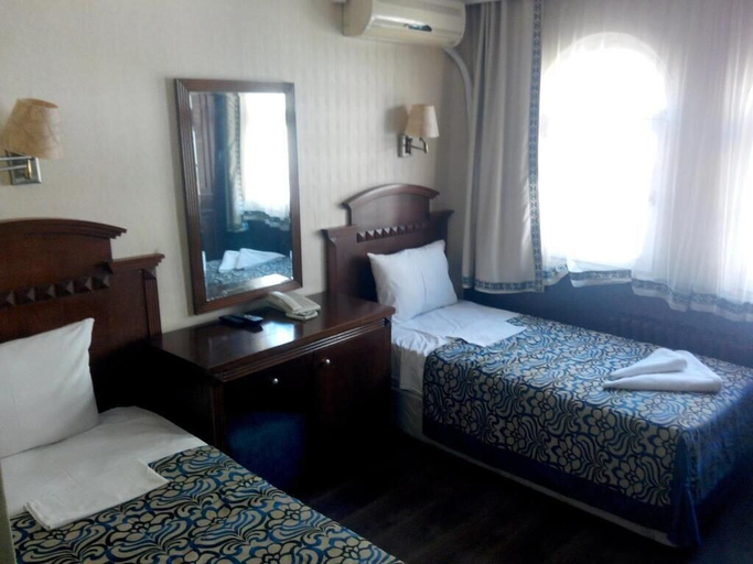 Bedroom 4, Hotel Red Rose, Fatih