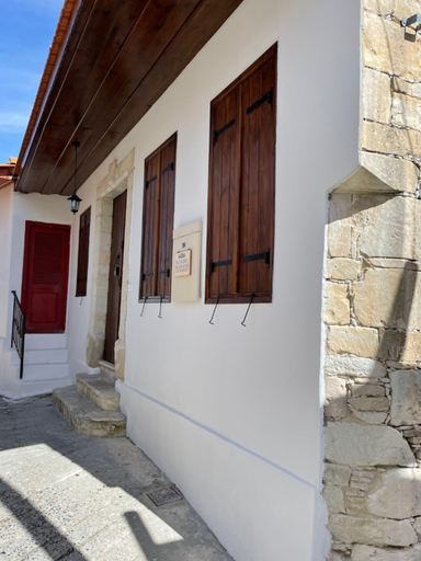 Entrance 4, Omodos Katoi Holiday Homes