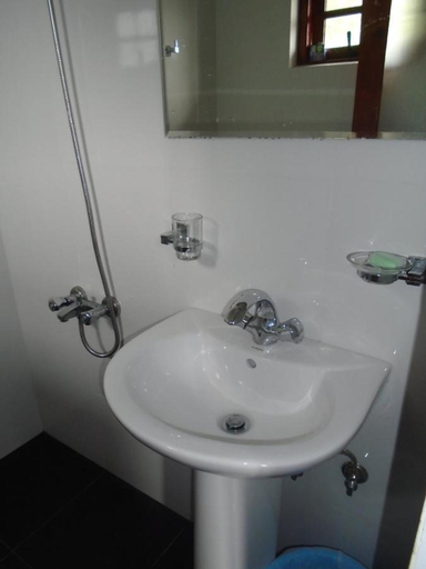 Bathroom 2, B&B Nuwara eliya, Nuwara Eliya