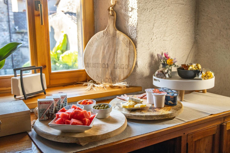 Food & Drinks 4, Rustico Lago di Como b&b, Como