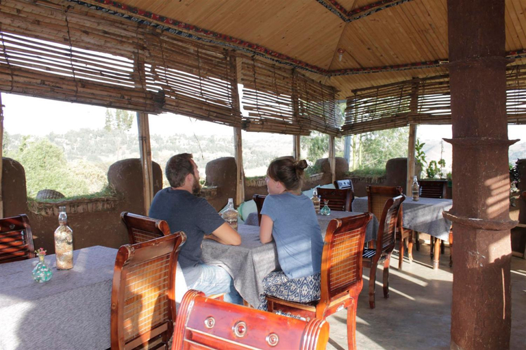 Food & Drinks 5, Lodge Du Chateau, Semen Gondar