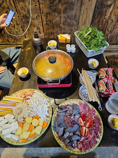 Food & Drinks 5, MOTOGO Home, Đồng Văn