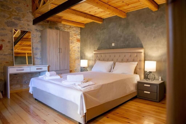 Bedroom 2, Ximitadi Estate, Peloponnese
