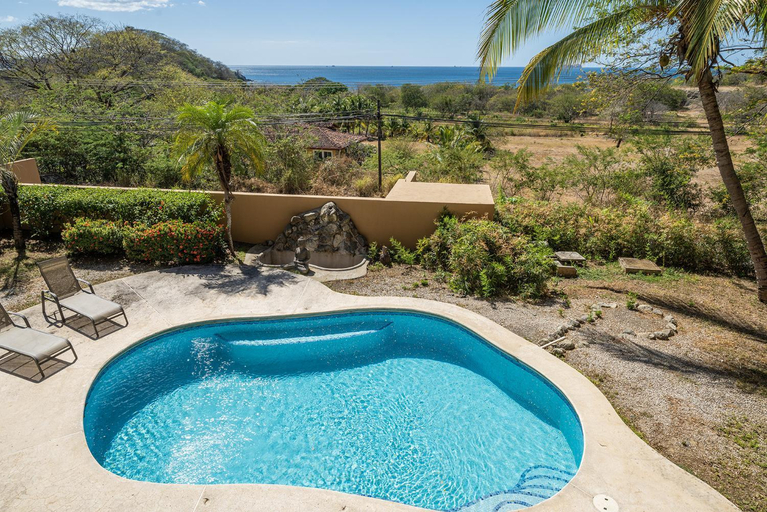 Others 5, Vida de la Paz 4 - Oceanview Condo, 2BR, just remodeled, Playa Prieta, Santa Cruz