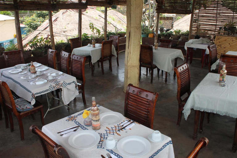 Food & Drinks 4, Lodge Du Chateau, Semen Gondar