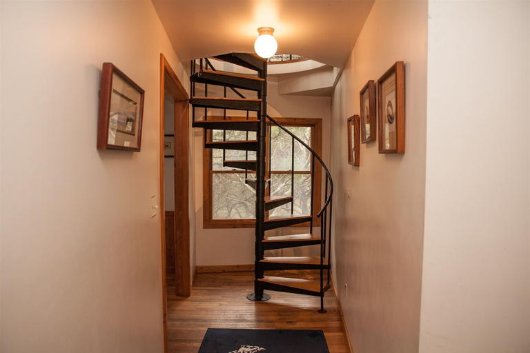 Interior 5, Dune Rose 3 Bedroom Cottage by RedAwning, Dare