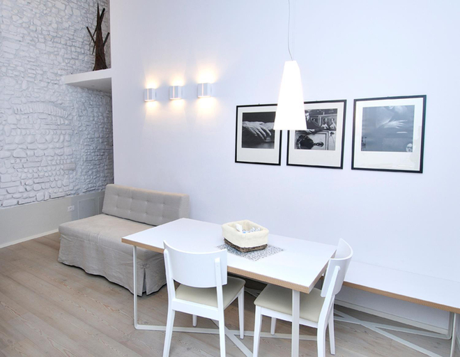 Others 5, Villa Aruch, Florence