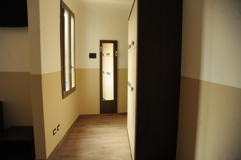 Others 4, Guesthouse Buonarroti Florence, Florence