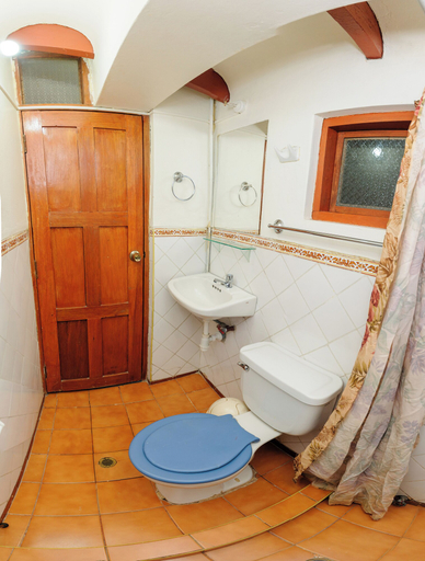 Bathroom 3, Hostal Chasky, Cusco