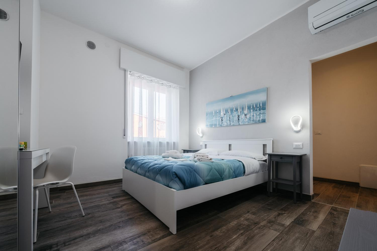Others 5, Porta Nuova Suites, Verona