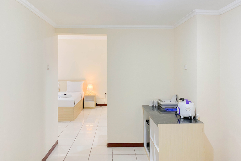 Others, Good Studio (No Kitchen) Grand Palace Kemayoran Apartment By Travelio, Central Jakarta