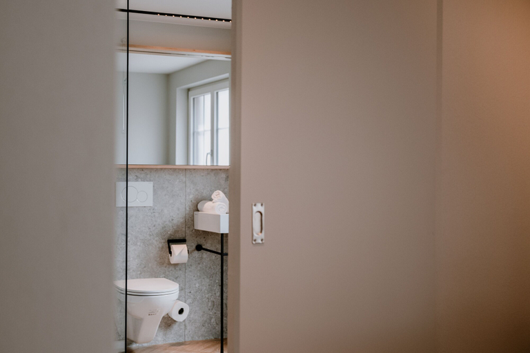 Bathroom 5, Hotel Müllers Self-Check-In, Arbon