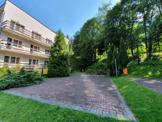 Others 5, Rezydencja Izabella, Cieszyn