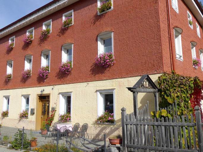 Others 3, Villa Vidal, Bolzano