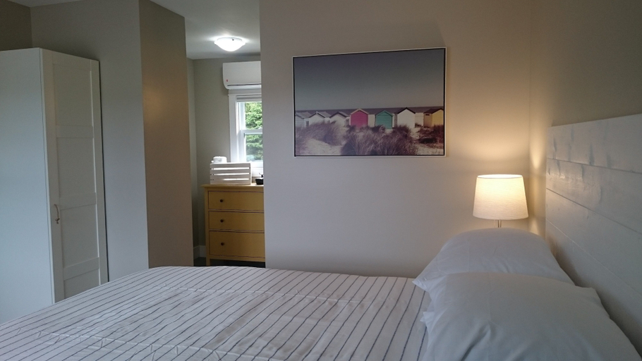 Bedroom 4, North Rustico Harbour Inn, Queens
