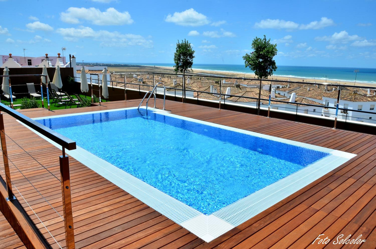 Sport & Beauty 5, Hotel y Apartamentos Conilsol, Cádiz
