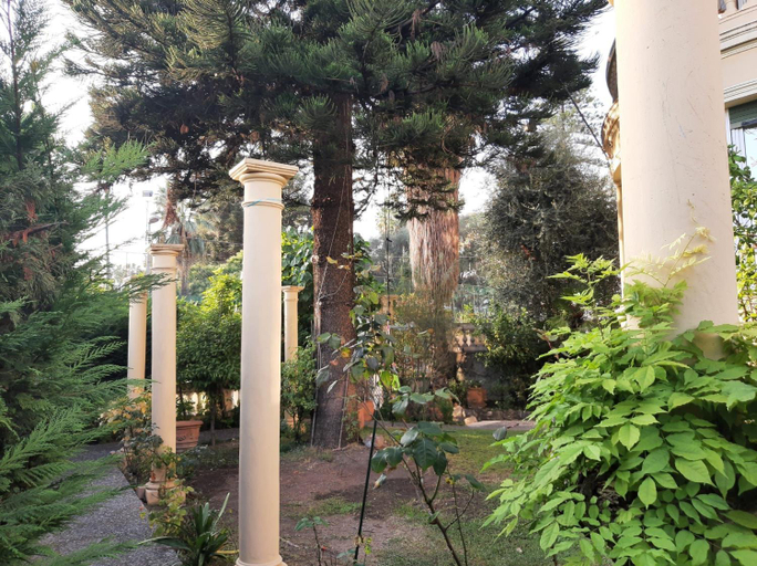 Others 5, Villa Vale, Imperia