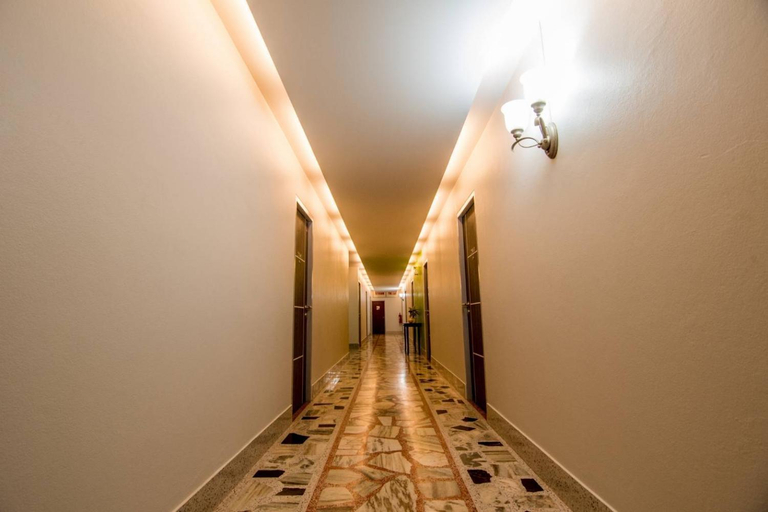Others 5, Thap Sakae Hotel, Thap Sakae