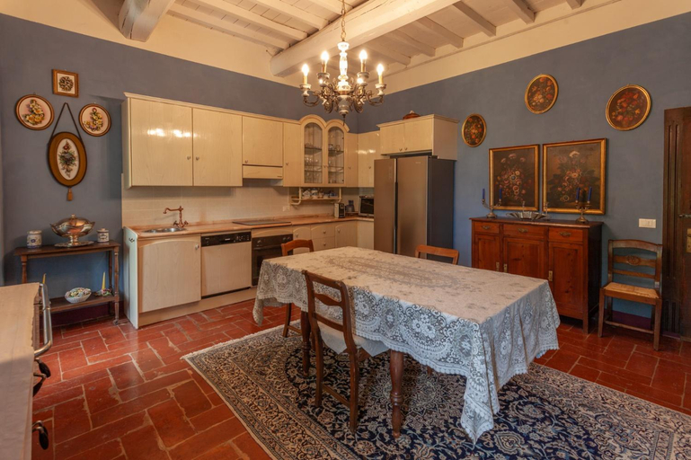 Others 5, Villa Cairoli Gonzaga, Mantua