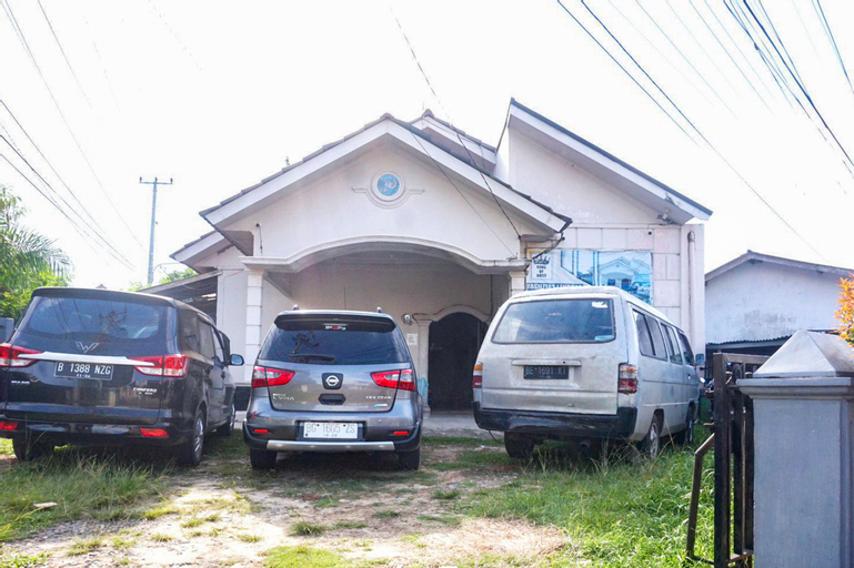 Exterior & Views 2, Dhamar Prabujaya RedPartner, Prabumulih