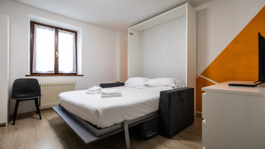 Bedroom 2, Italianway - Castellana Mono 68, Udine