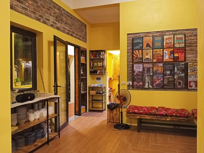 Food & Drinks 2, Mai Home, Gia Viễn