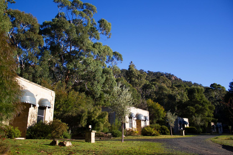 Exterior 14