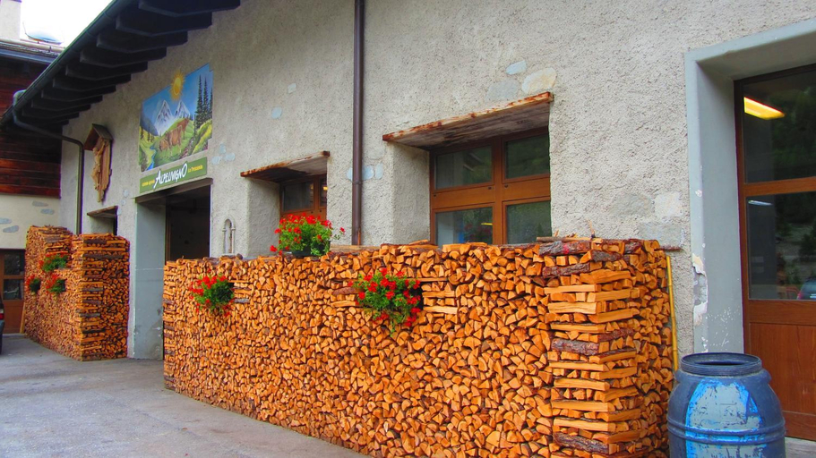Exterior & Views 1, Casa Gallo - Bormolini Hotels & Apartments, Sondrio