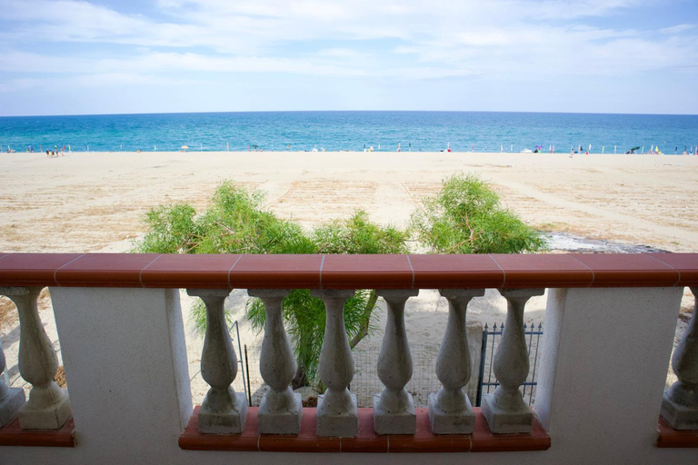 Others 5, Aria di sale B&B, Crotone