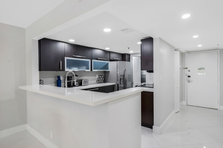 Dining Room 12